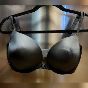 Victoria Secret Very Sexy Push Up Bra 36DDD